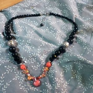 Glass pendent necklace